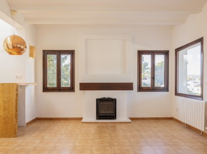 Sale - Villa -
Jávea - Tosalet