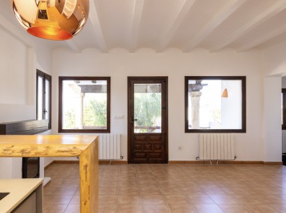 Sale - Villa -
Jávea - Tosalet