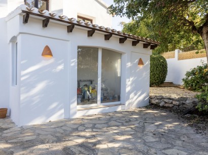 Sale - Villa -
Jávea - Tosalet