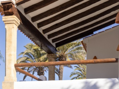 Sale - Villa -
Jávea - Tosalet
