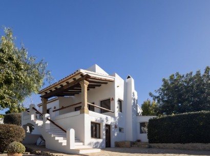Sale - Villa -
Jávea - Tosalet