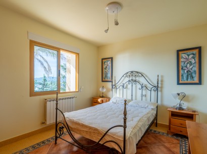 Revente - Villa -
Jávea - La Corona