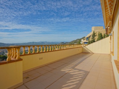 Revente - Villa -
Jávea - La Corona