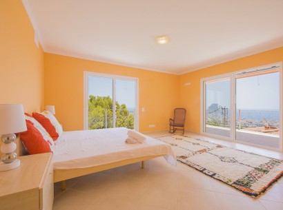 Resale - Villa -
Calpe - Oltamar