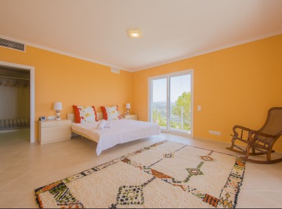 Resale - Villa -
Calpe - Oltamar