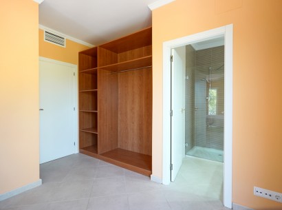 Resale - Villa -
Calpe - Oltamar