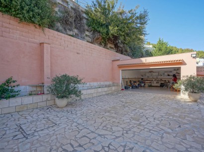 Resale - Villa -
Calpe - Oltamar
