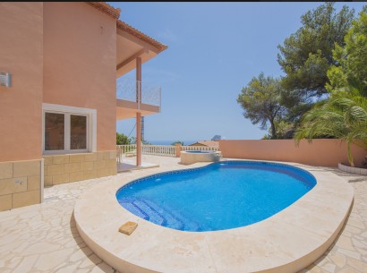 Resale - Villa -
Calpe - Oltamar