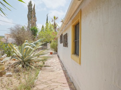 Sale - Villa -
Jávea - Tarraula