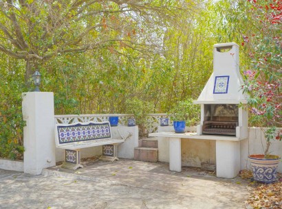 Sale - Villa -
Jávea - Tarraula