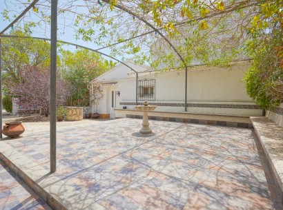 Sale - Villa -
Jávea - Tarraula