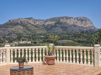 Sale - Villa -
Pedreguer - La Sella