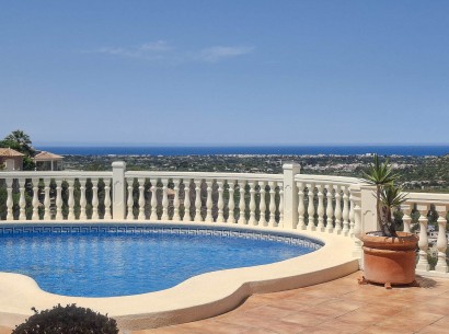 Sale - Villa -
Pedreguer - La Sella