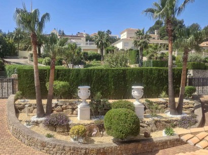 Sale - Villa -
Pedreguer - La Sella