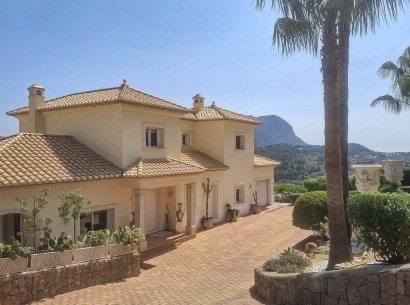 Sale - Villa -
Pedreguer - La Sella