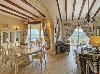 Sale - Villa -
Pedreguer - La Sella