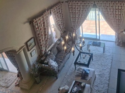 Sale - Villa -
Pedreguer - La Sella
