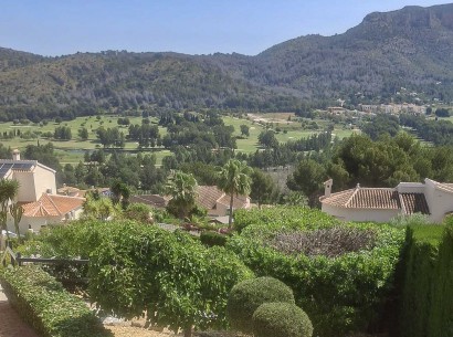 Sale - Villa -
Pedreguer - La Sella
