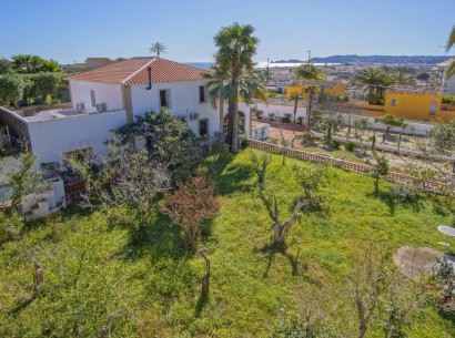 Sale - Villa -
Jávea - Centro