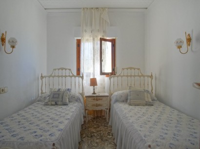 Sale - Villa -
Jávea - Centro