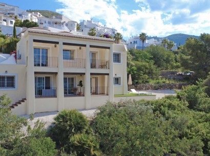 Sale - Villa -
Jávea - Valle del Paraíso