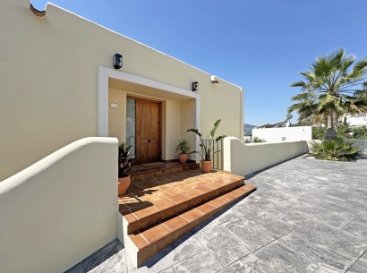 Sale - Villa -
Jávea - Valle del Paraíso