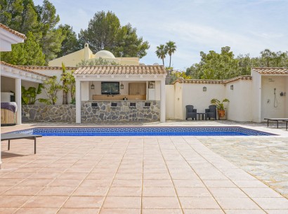 Resale - Villa -
Altea - Alhama Springs