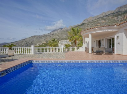 Resale - Villa -
Altea - Alhama Springs
