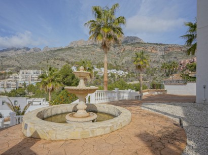 Resale - Villa -
Altea - Alhama Springs