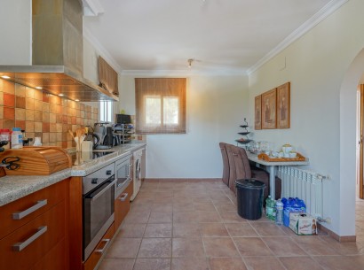 Resale - Villa -
Altea - Alhama Springs