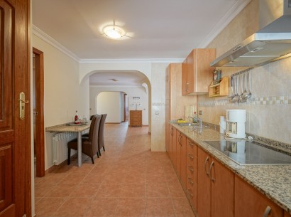 Resale - Villa -
Altea - Alhama Springs