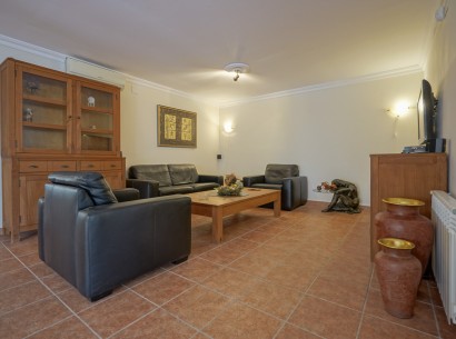 Resale - Villa -
Altea - Alhama Springs