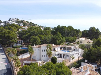 Resale - Villa -
Altea - Alhama Springs