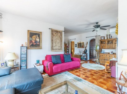 Revente - Villa -
Moraira