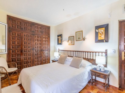 Revente - Villa -
Moraira