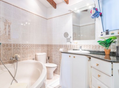 Revente - Villa -
Moraira