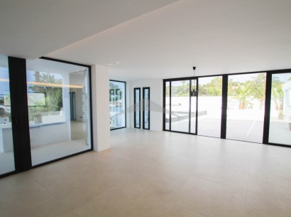 Sale - Villa -
Moraira - Sabatera