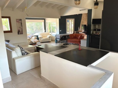 Revente - Villa -
Moraira - Cometa