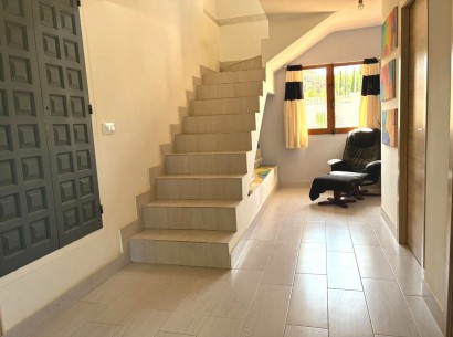 Revente - Villa -
Moraira - Cometa