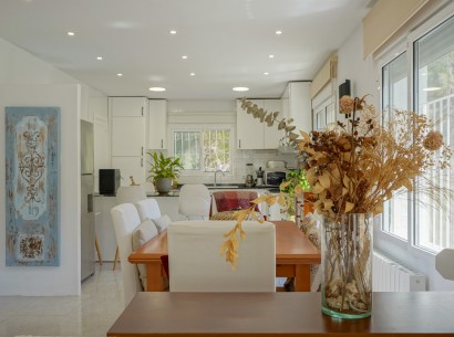 Sale - Villa -
Benissa - Montemar