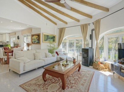 Sale - Villa -
Benissa - Montemar