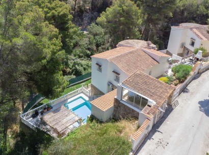 Sale - Villa -
Benissa - Montemar