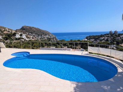 Resale - Villa -
Moraira - El Portet