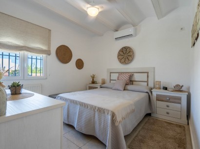 Sale - Villa -
Jávea - pinosol