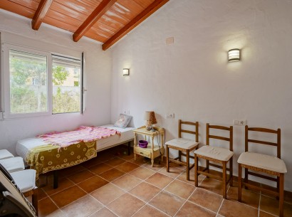 Sale - Building plot -
Jávea - Adsubia