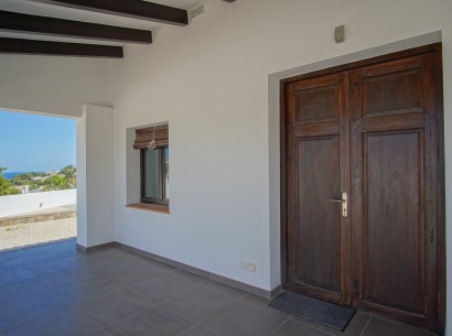 Sale - Villa -
Moraira - La Sabatera