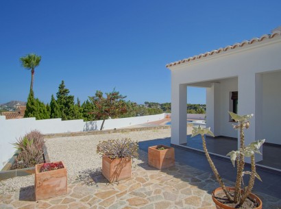 Sale - Villa -
Moraira - La Sabatera