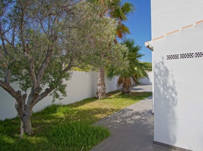 Sale - Villa -
Moraira - La Sabatera