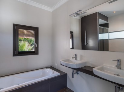 Sale - Villa -
Moraira - La Sabatera