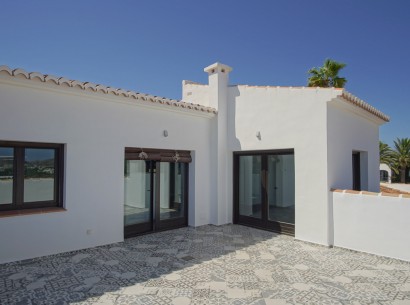 Sale - Villa -
Moraira - La Sabatera